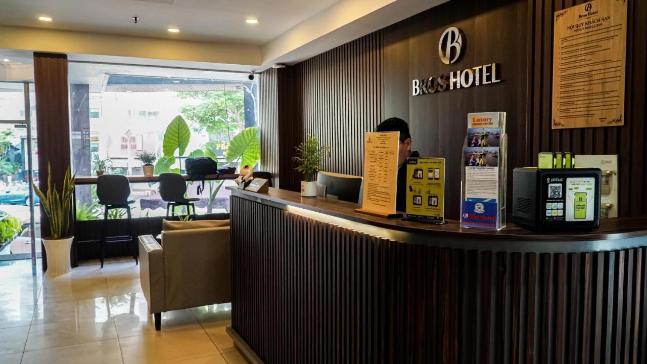 הו צ'י מין סיטי Bros Hotel מראה חיצוני תמונה